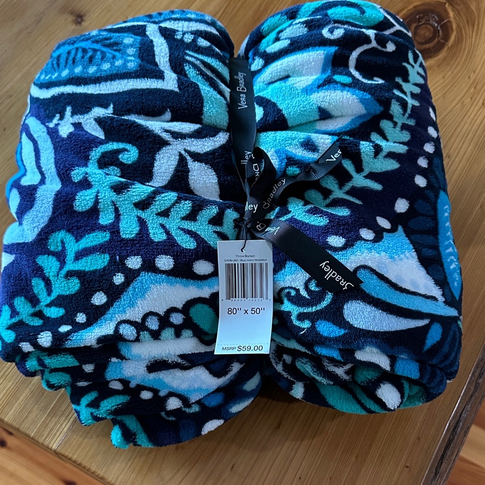 Vera Bradley Navy and Aqua Plush Blanket